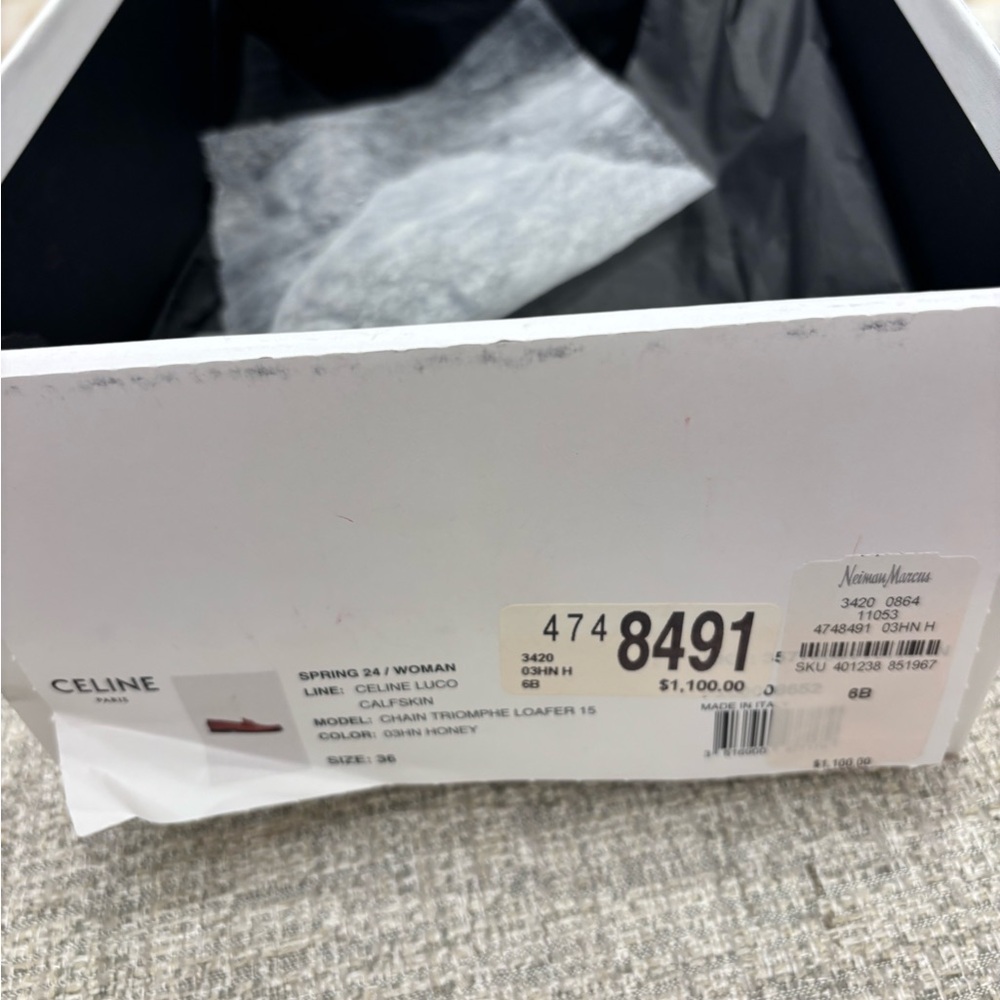 CELINE - Leather Loafers with Gold Chain - Picture 13 of 17